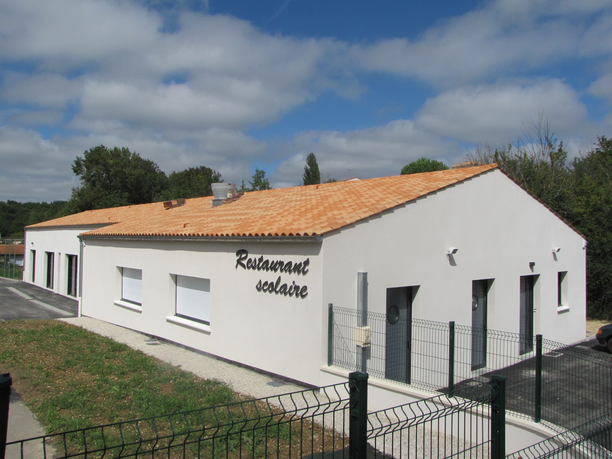 CONSTRUCTION D’UN RESTAURANT SCOLAIRE À FONTCOUVERTE