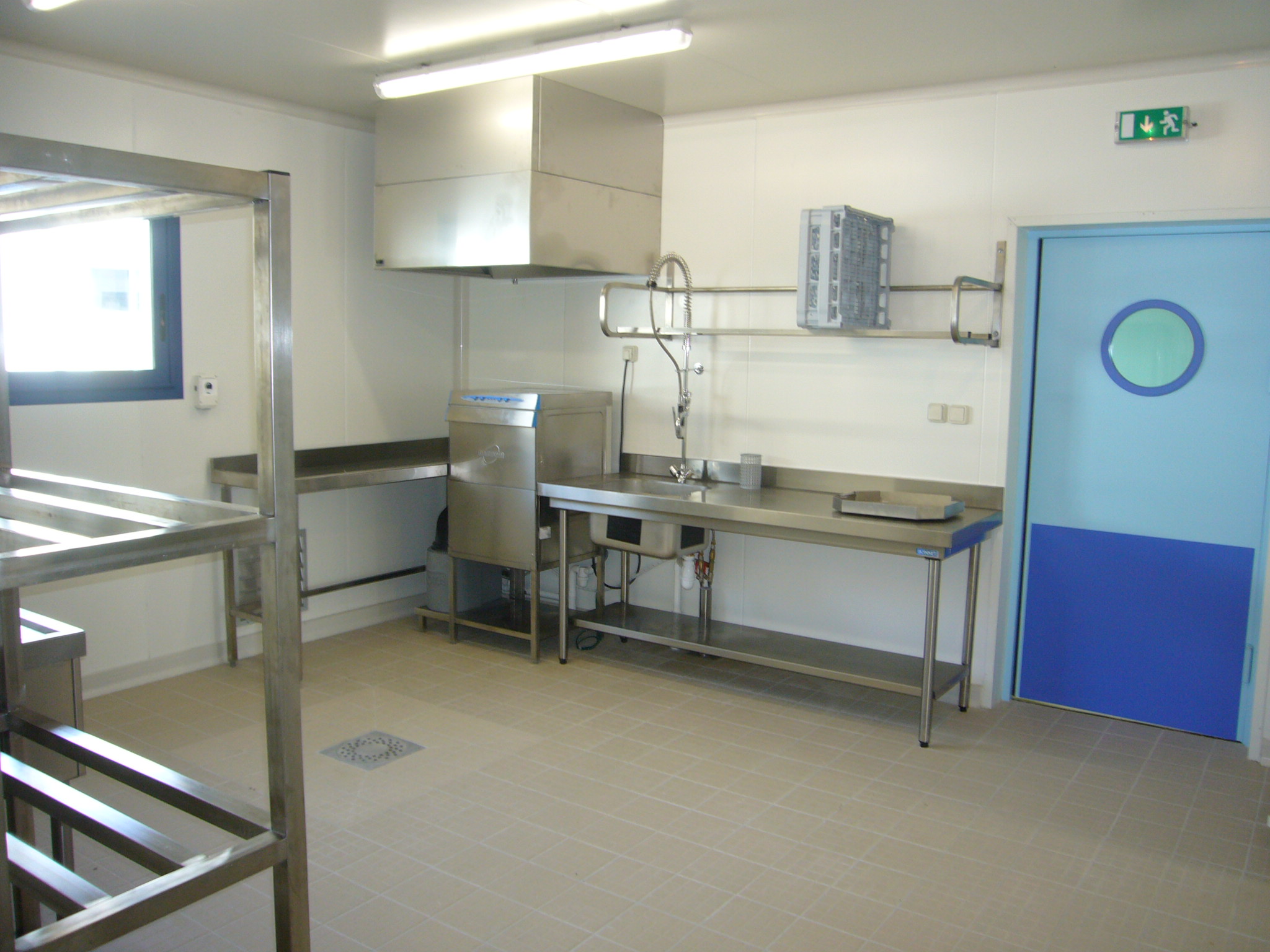 CONSTRUCTION D’UN RESTAURANT SCOLAIRE À ST ROMAIN DE BENET