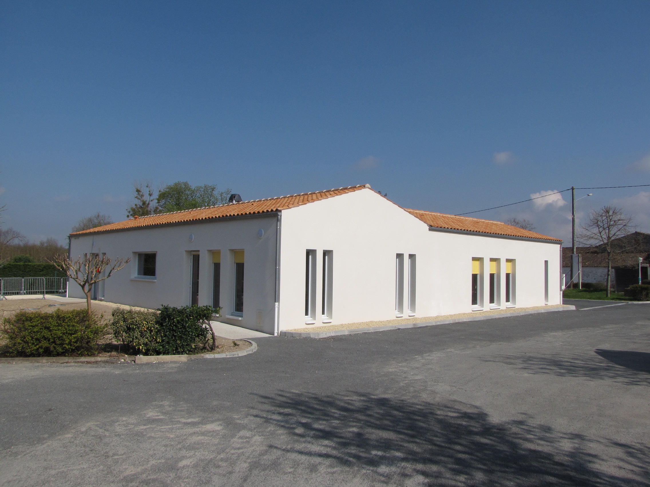 CONSTRUCTION D’UN RESTAURANT SCOLAIRE – ST SIMON DE PELLOUAILLE