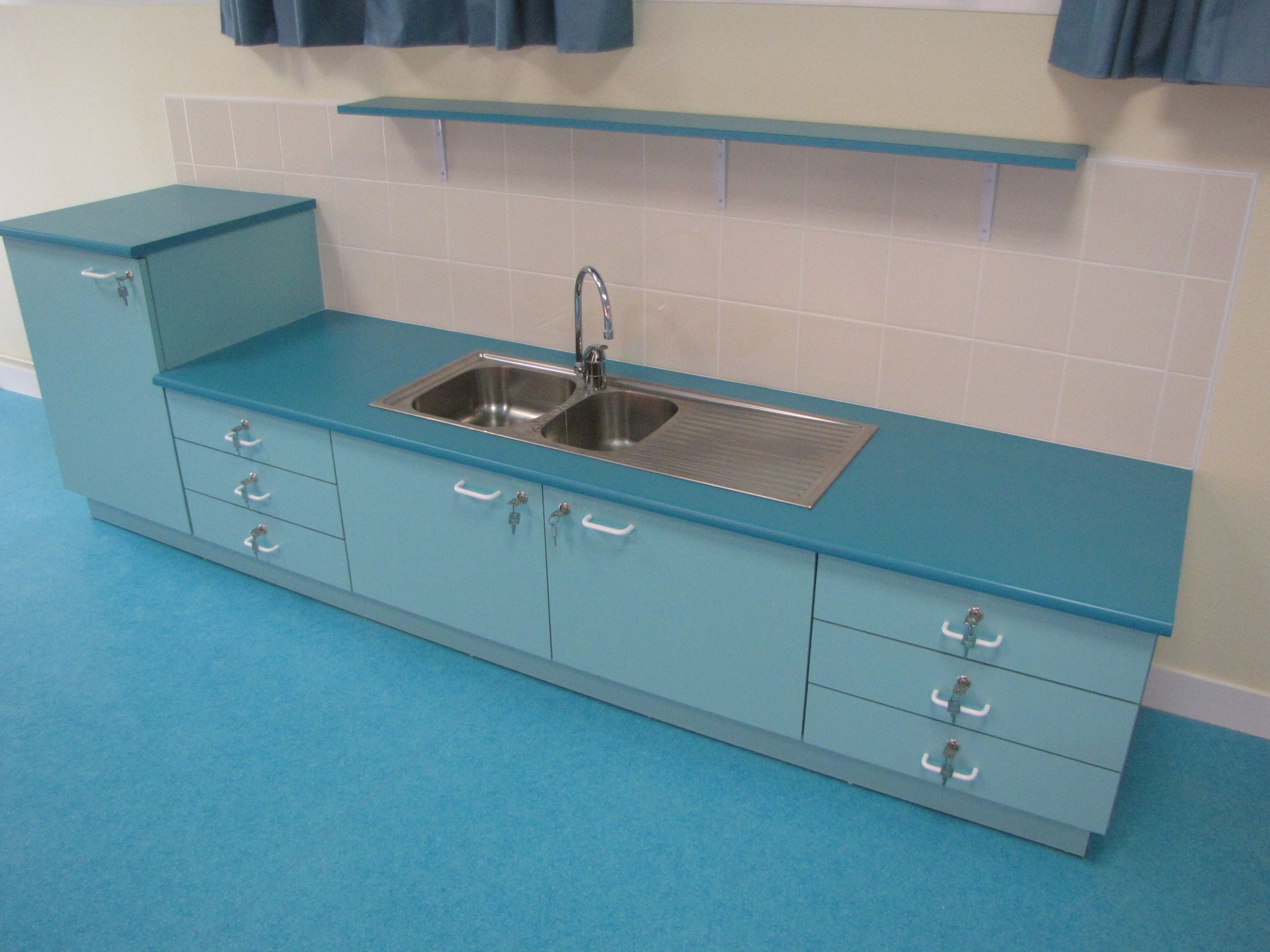 EXTENSION & RESTRUCTURATION DE L’ÉCOLE MATERNELLE À MONTPELLIER DE MÉDILLAN