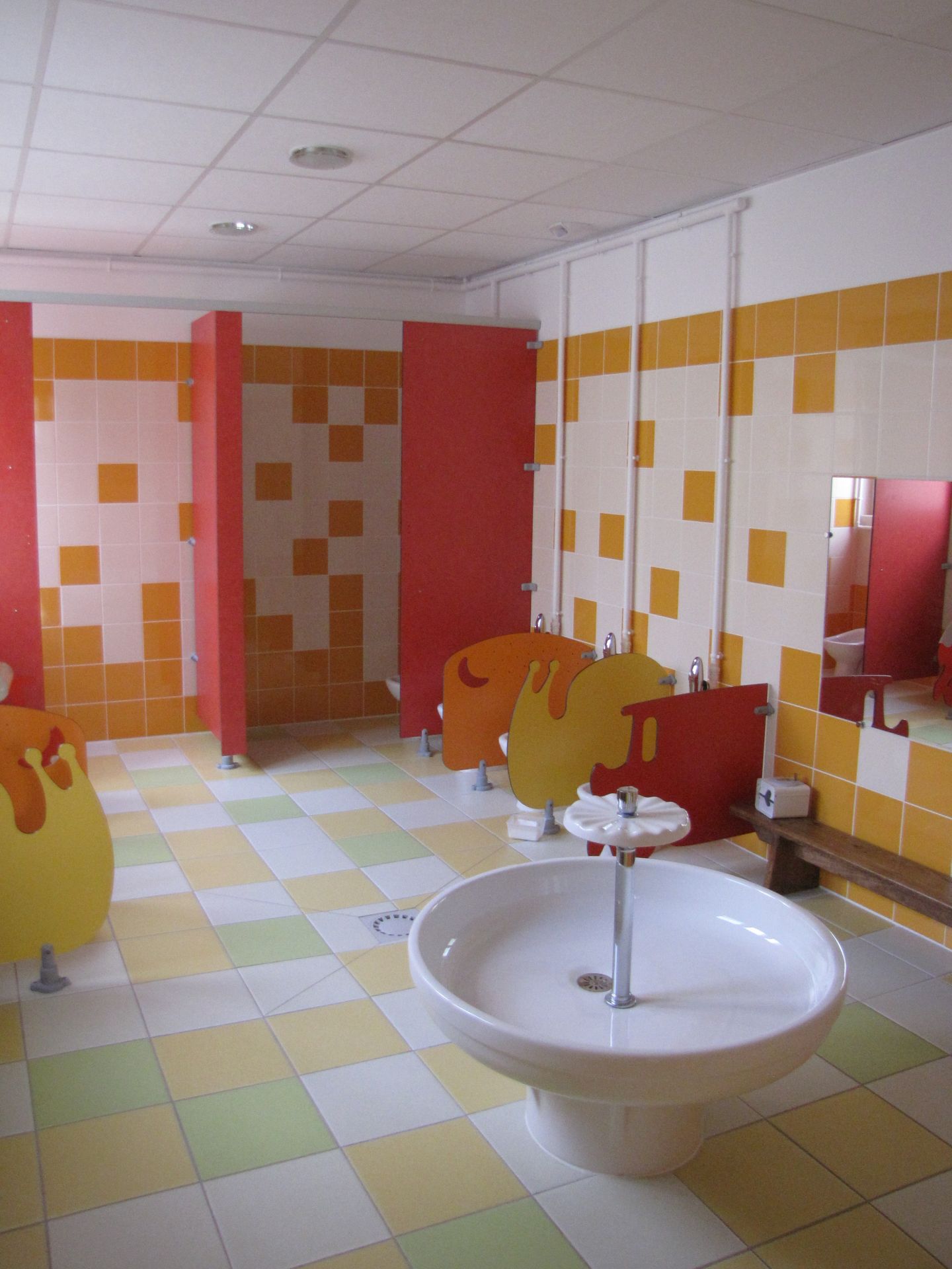 EXTENSION & RESTRUCTURATION DE L’ÉCOLE MATERNELLE À MONTPELLIER DE MÉDILLAN