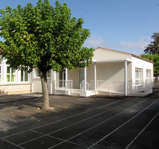 EXTENSION & RESTRUCTURATION DE L’ÉCOLE MATERNELLE À MONTPELLIER DE MÉDILLAN