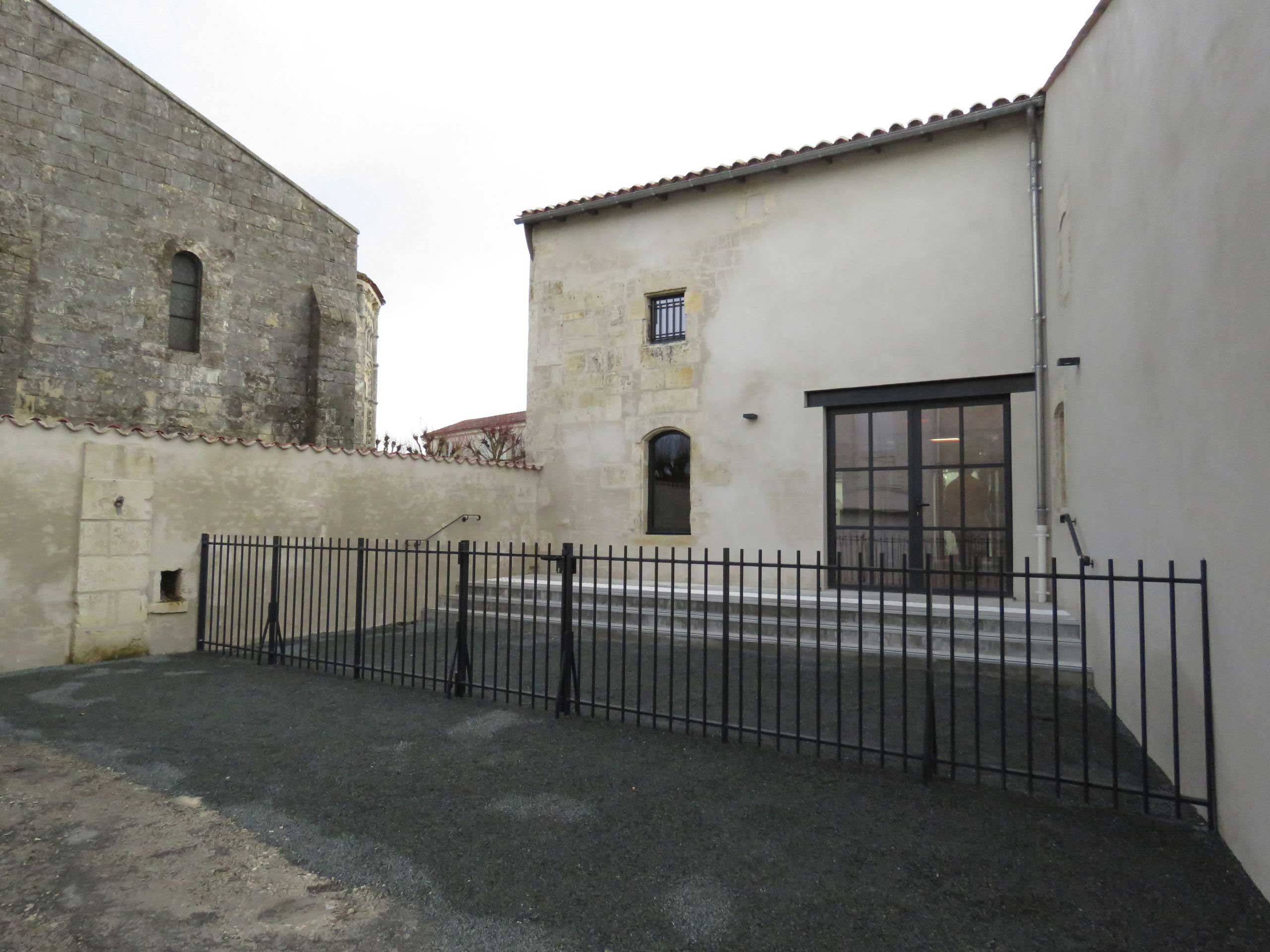 RÉHABILITATION D’UN BÂTIMENT COMMUNAL EN SALLE ASSOCIATIVE