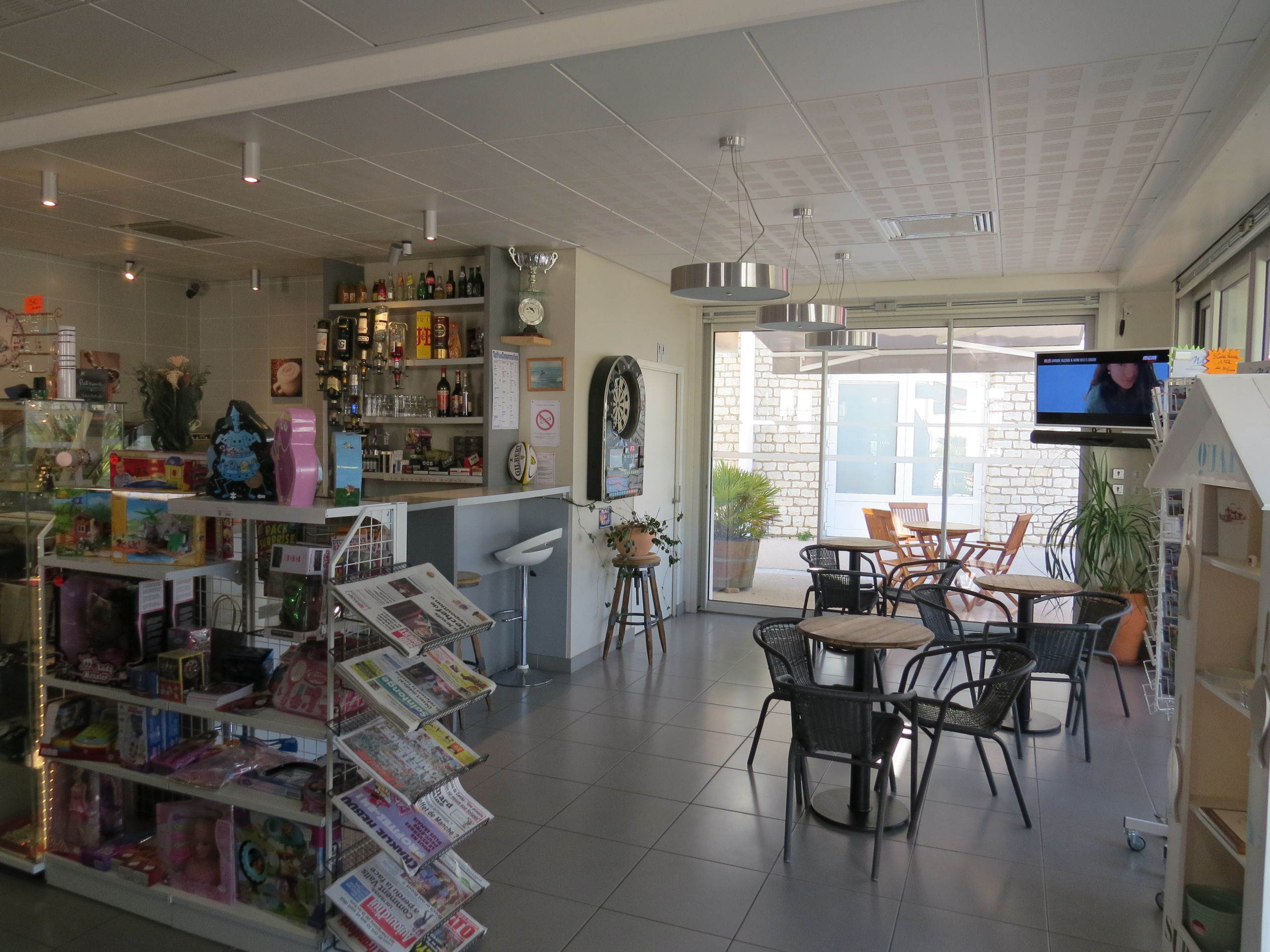 CONSTRUCTION D’UN COMMERCE MULTISERVICES À RIOUX