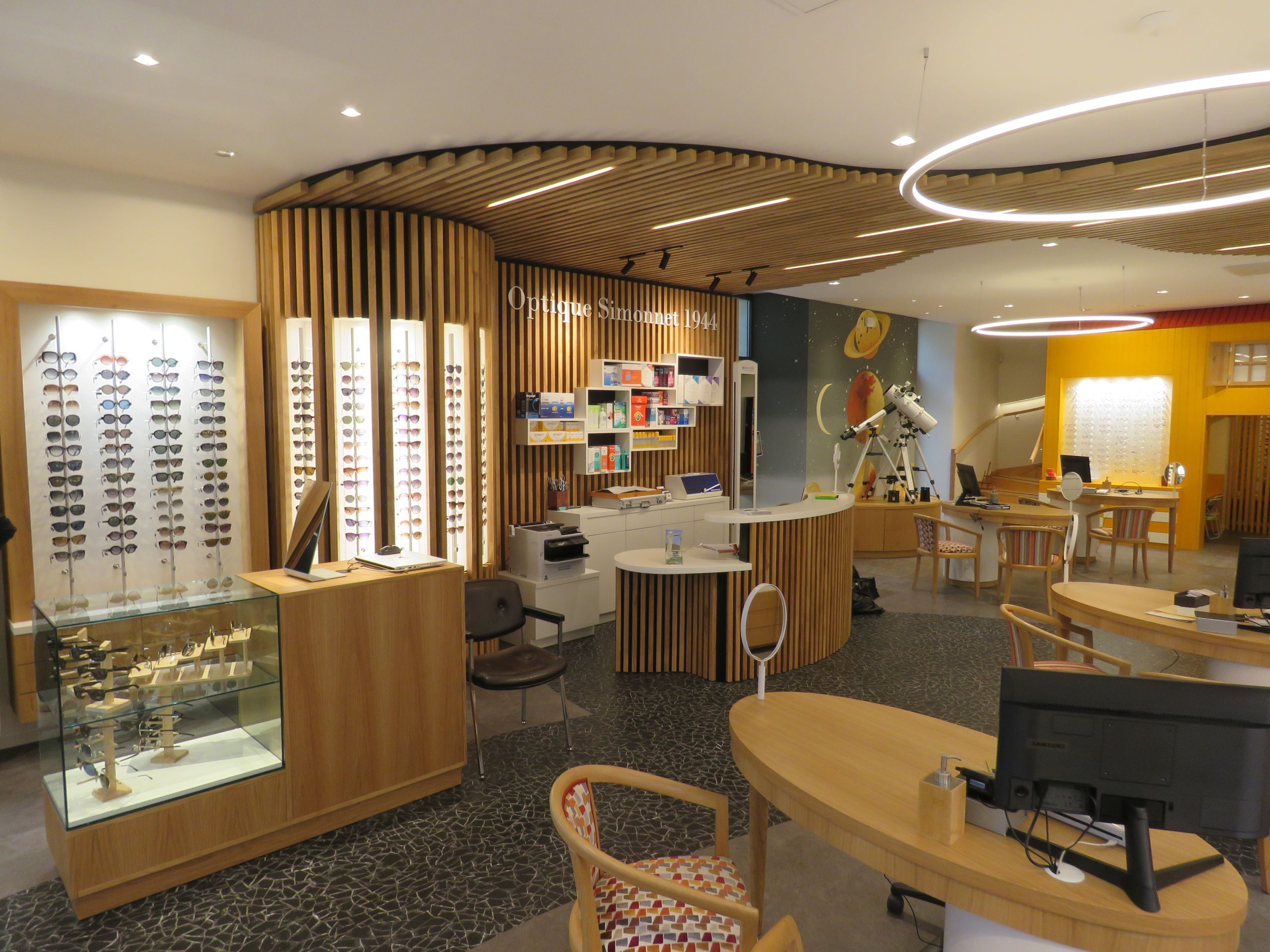 RÉHABILITATION D’UN IMMEUBLE EN CENTRE HISTORIQUE POUR Y AMÉNAGER UN COMMERCE ET 3 LOGEMENTS