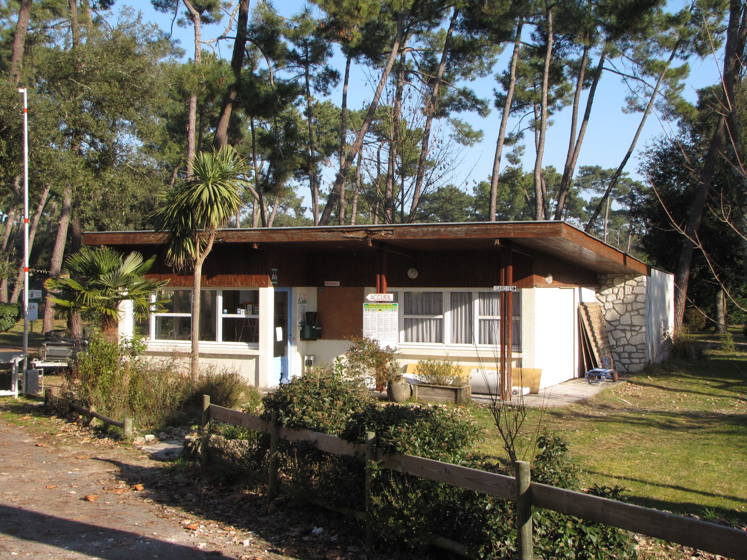 RÉNOVATION DU BÂTIMENT ACCUEIL D’UN CAMPING À LA PALMYRE