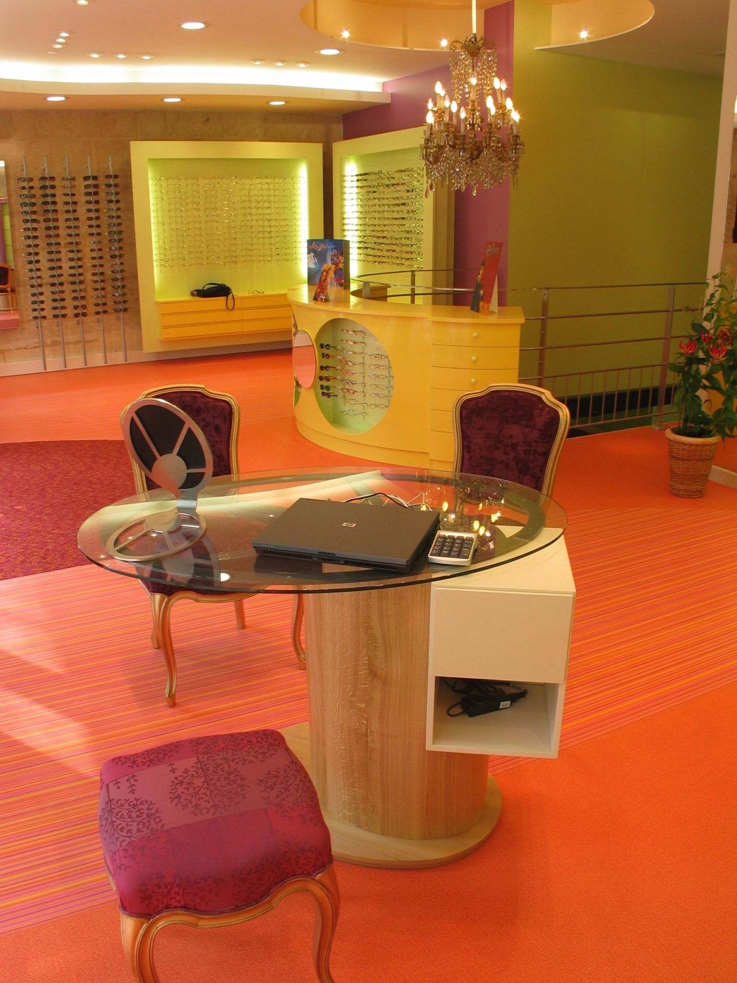 RESTRUCTURATION D’UNE BIJOUTERIE EN MAGASIN D’OPTIQUE – SAINTES