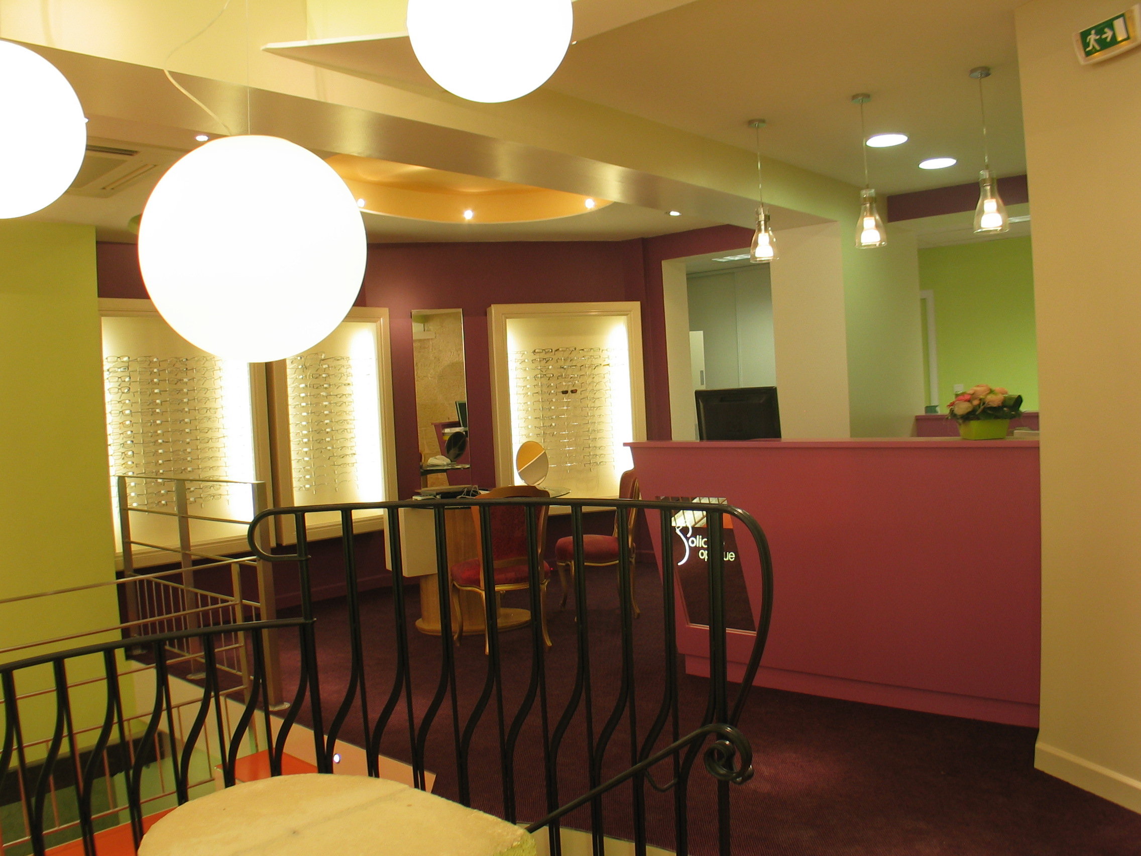 RESTRUCTURATION D’UNE BIJOUTERIE EN MAGASIN D’OPTIQUE – SAINTES