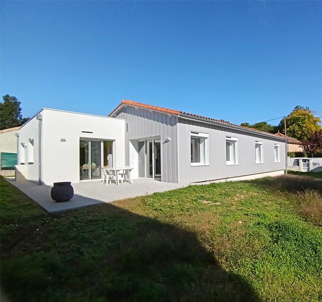 Extension et rénovation de la maison « Sansonnette » à MESCHERS