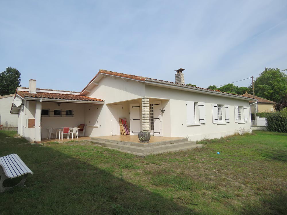 Extension et rénovation de la maison «Sansonnette» à MESCHERS