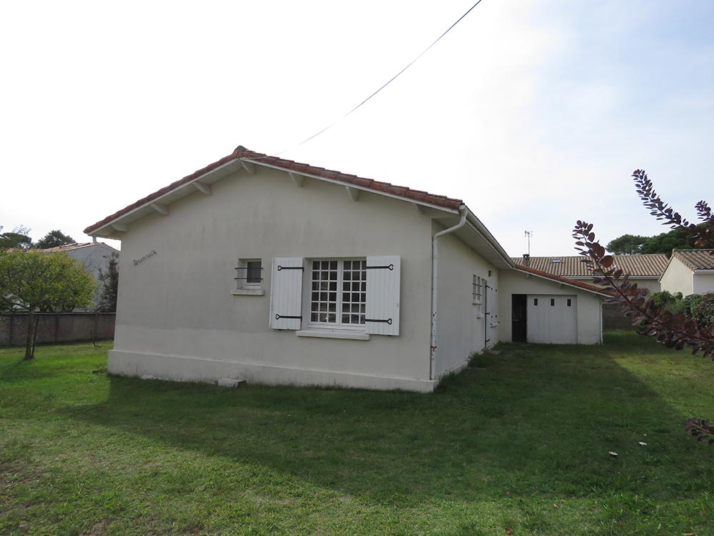 Extension et rénovation de la maison «Sansonnette» à MESCHERS