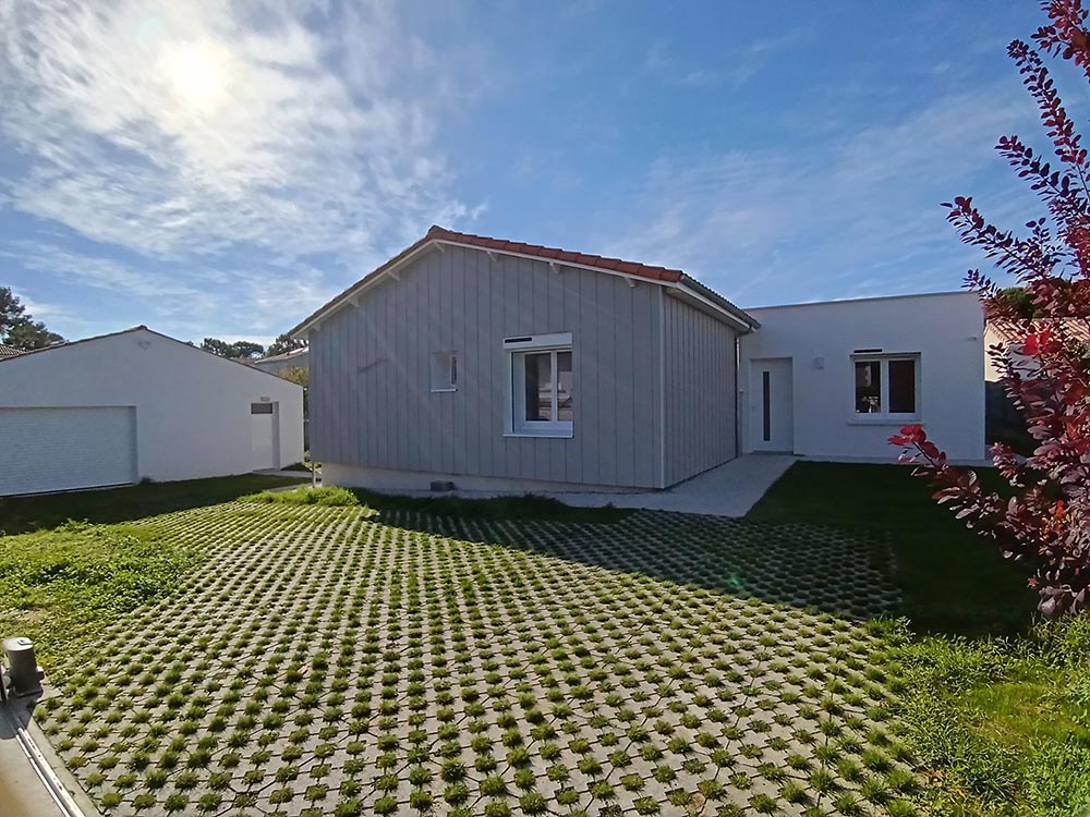 Extension et rénovation de la maison «Sansonnette» à MESCHERS