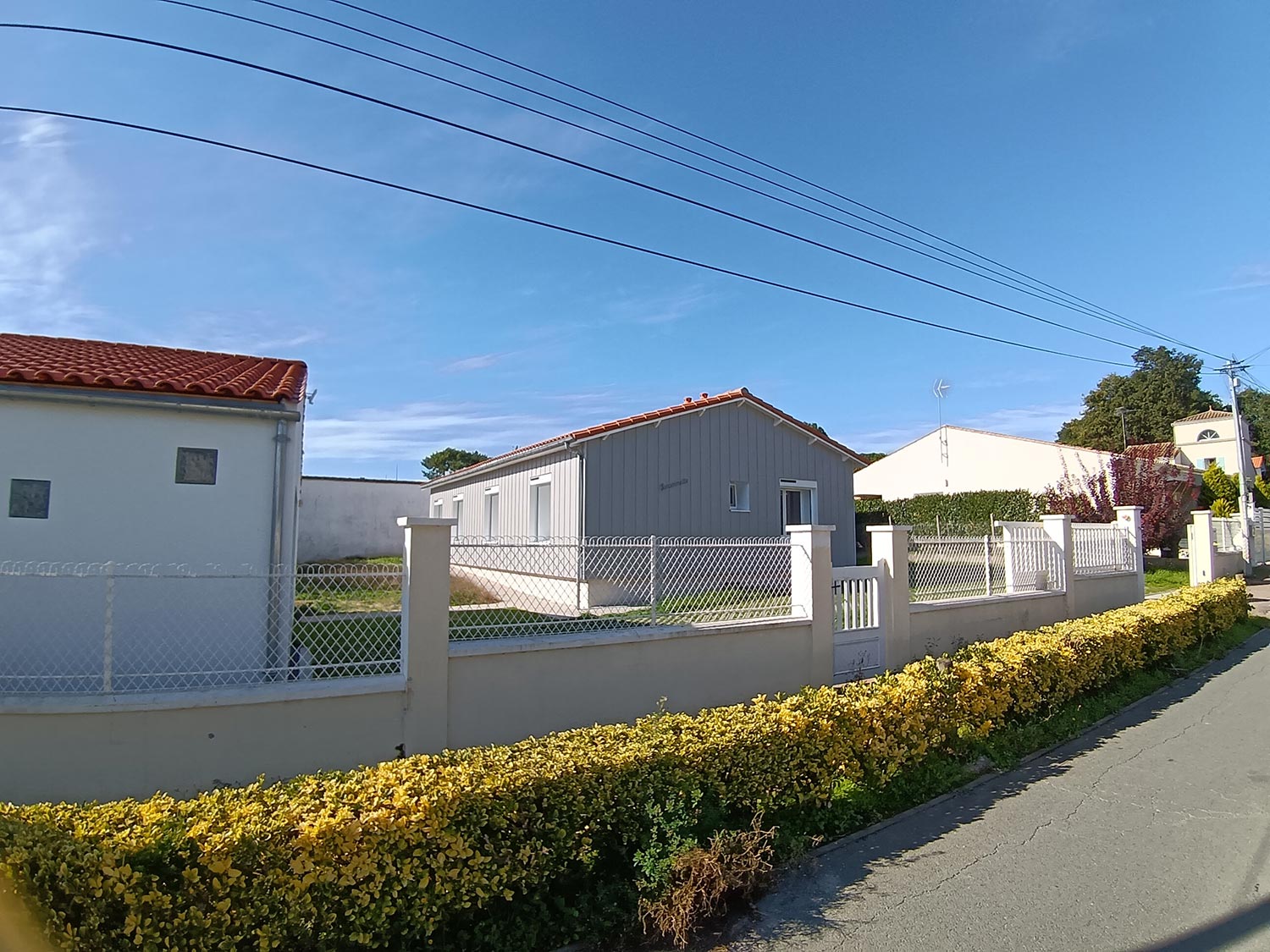 Extension et rénovation de la maison «Sansonnette» à MESCHERS