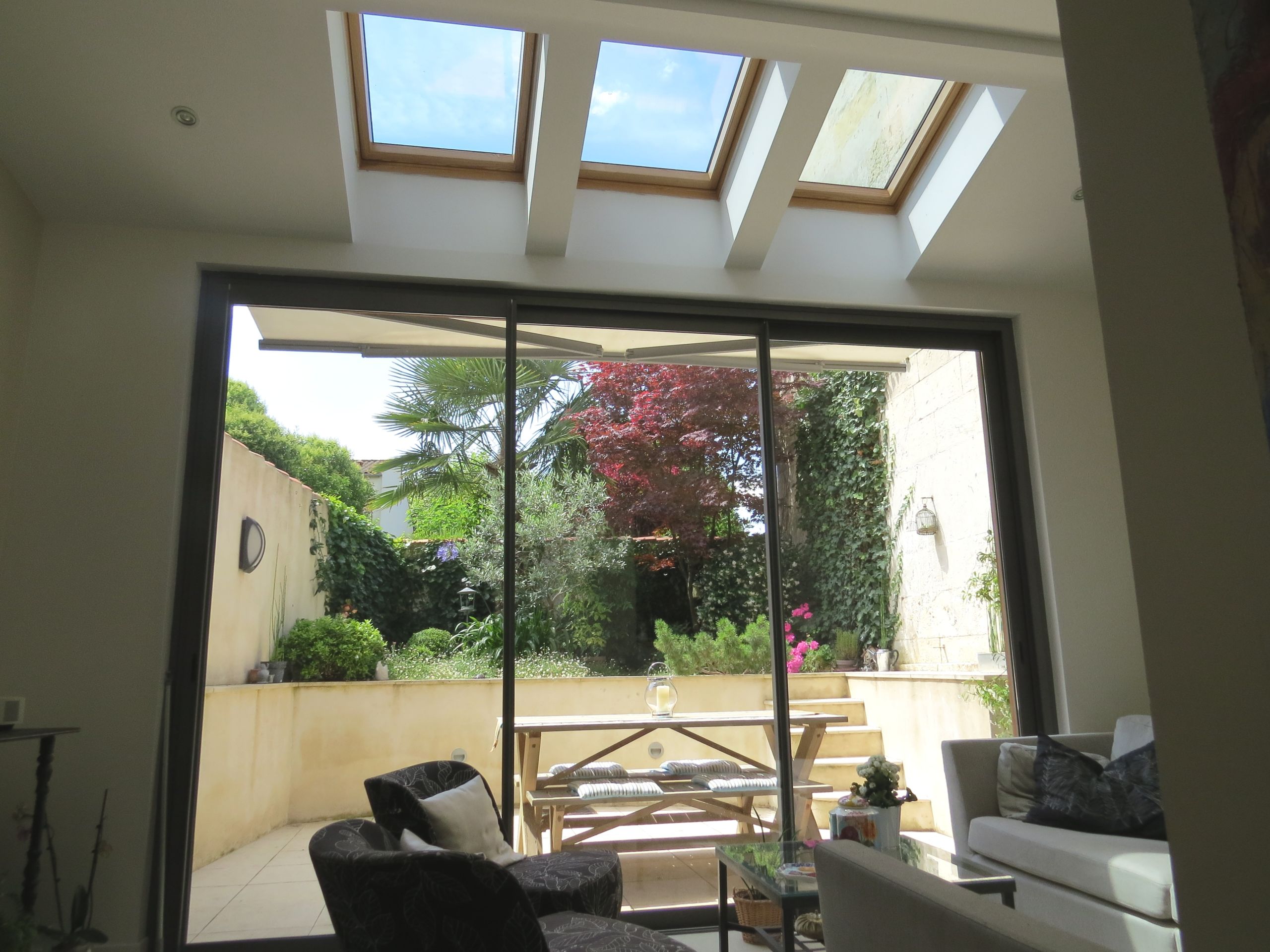 EXTENSION D’UNE MAISON DE VILLE À SAINTES