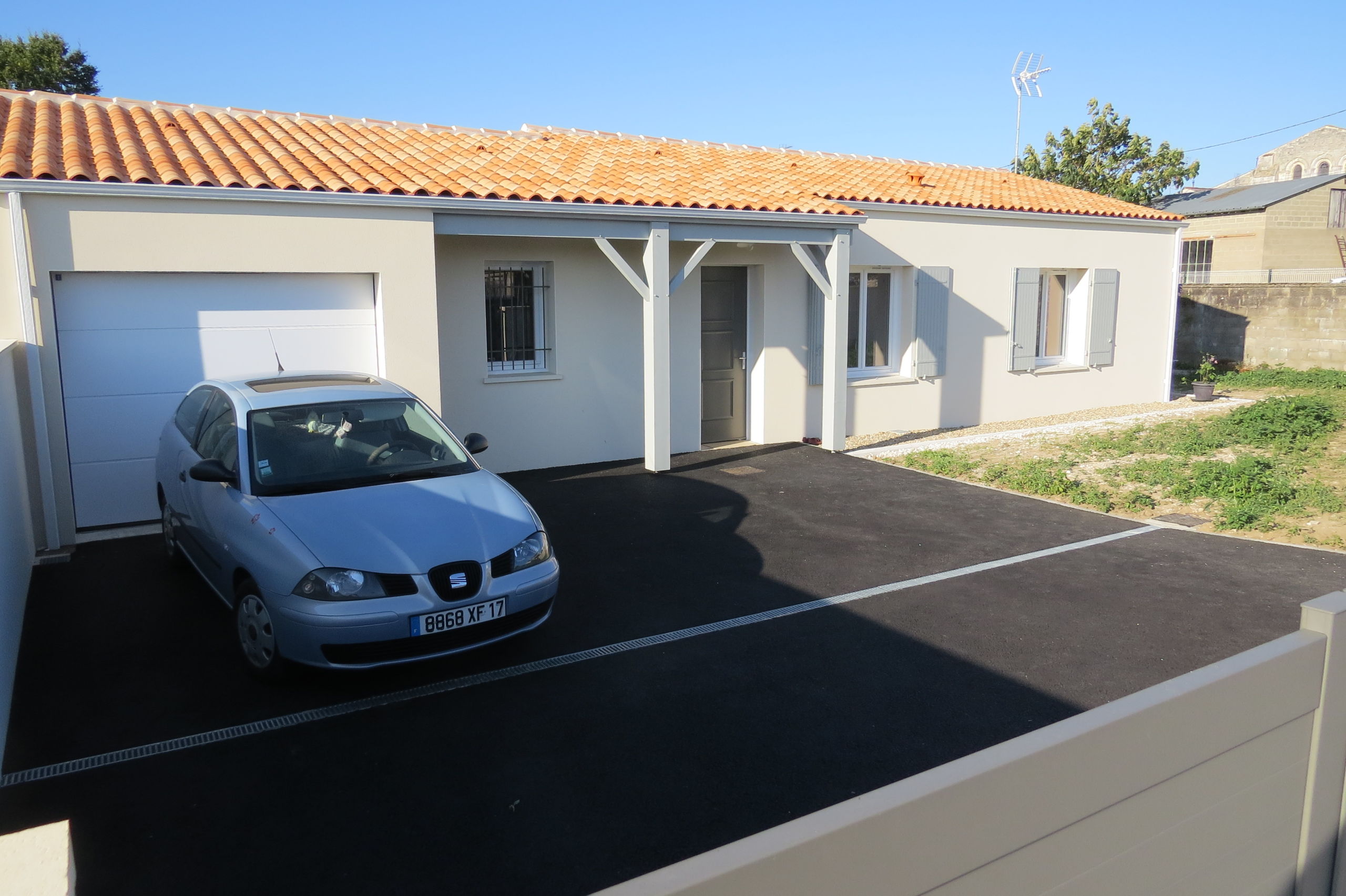 CONSTRUCTION D’UNE MAISON LOCATIVE À COZES