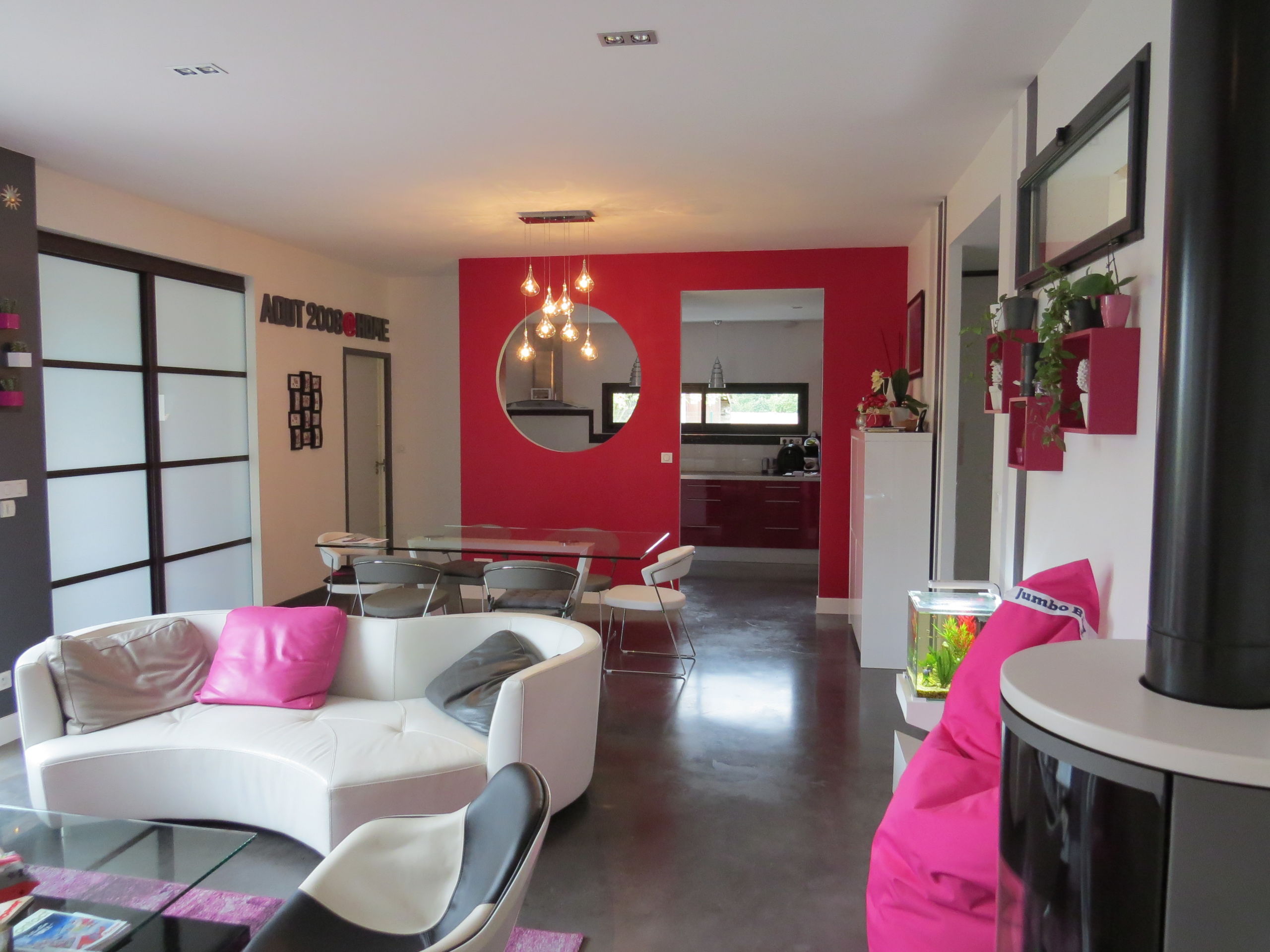 MAISON CONTEMPORAINE LES GONDS