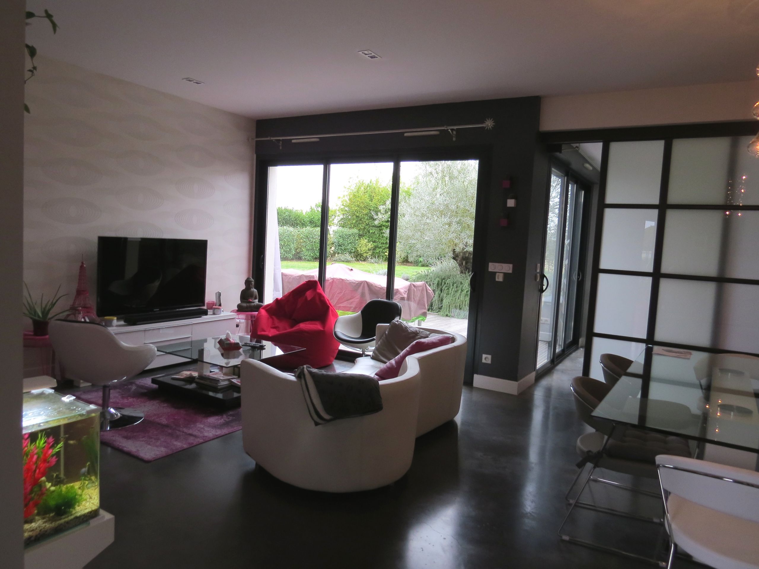 MAISON CONTEMPORAINE LES GONDS