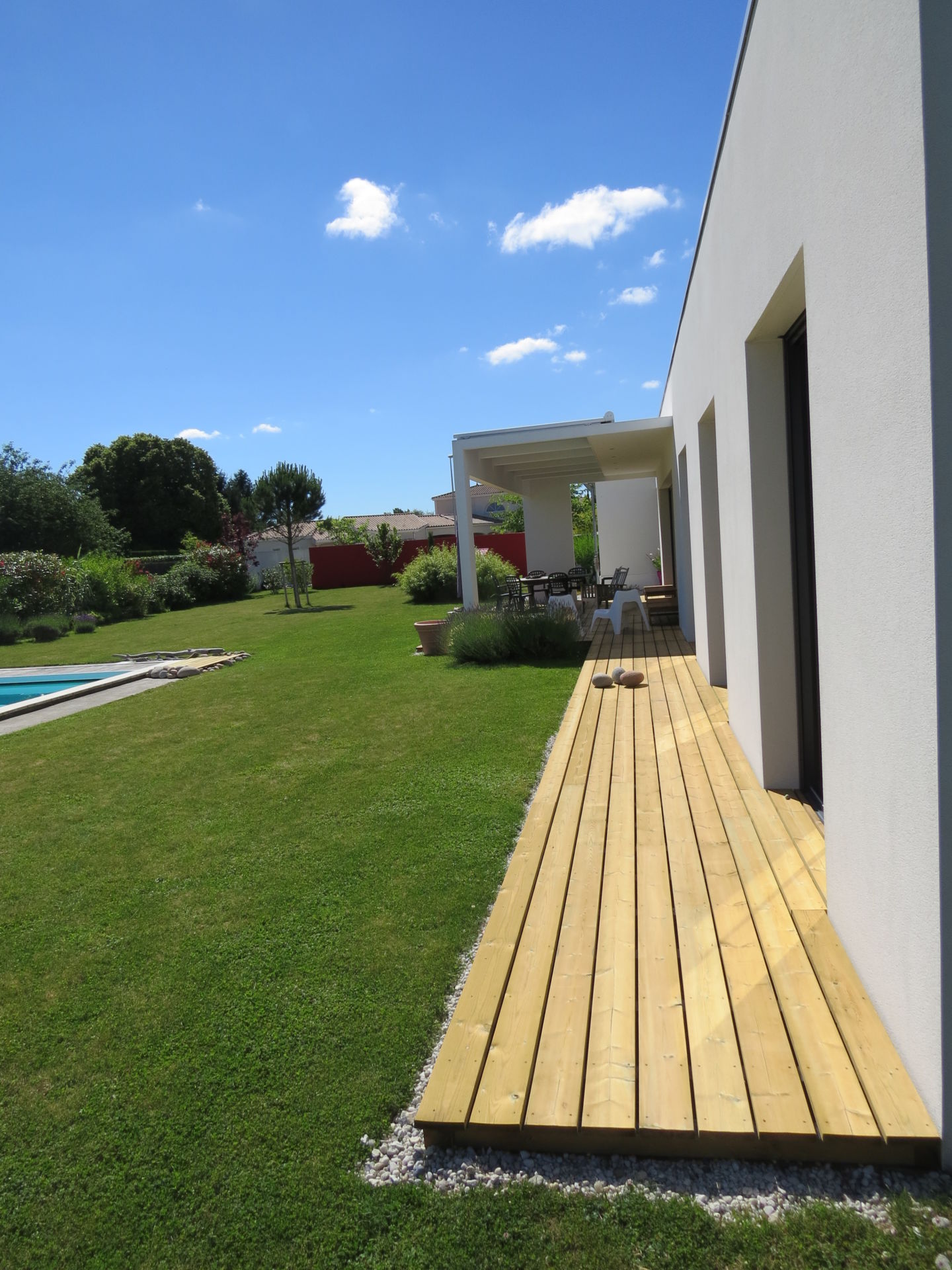 MAISON CONTEMPORAINE & BUREAU LES GONDS