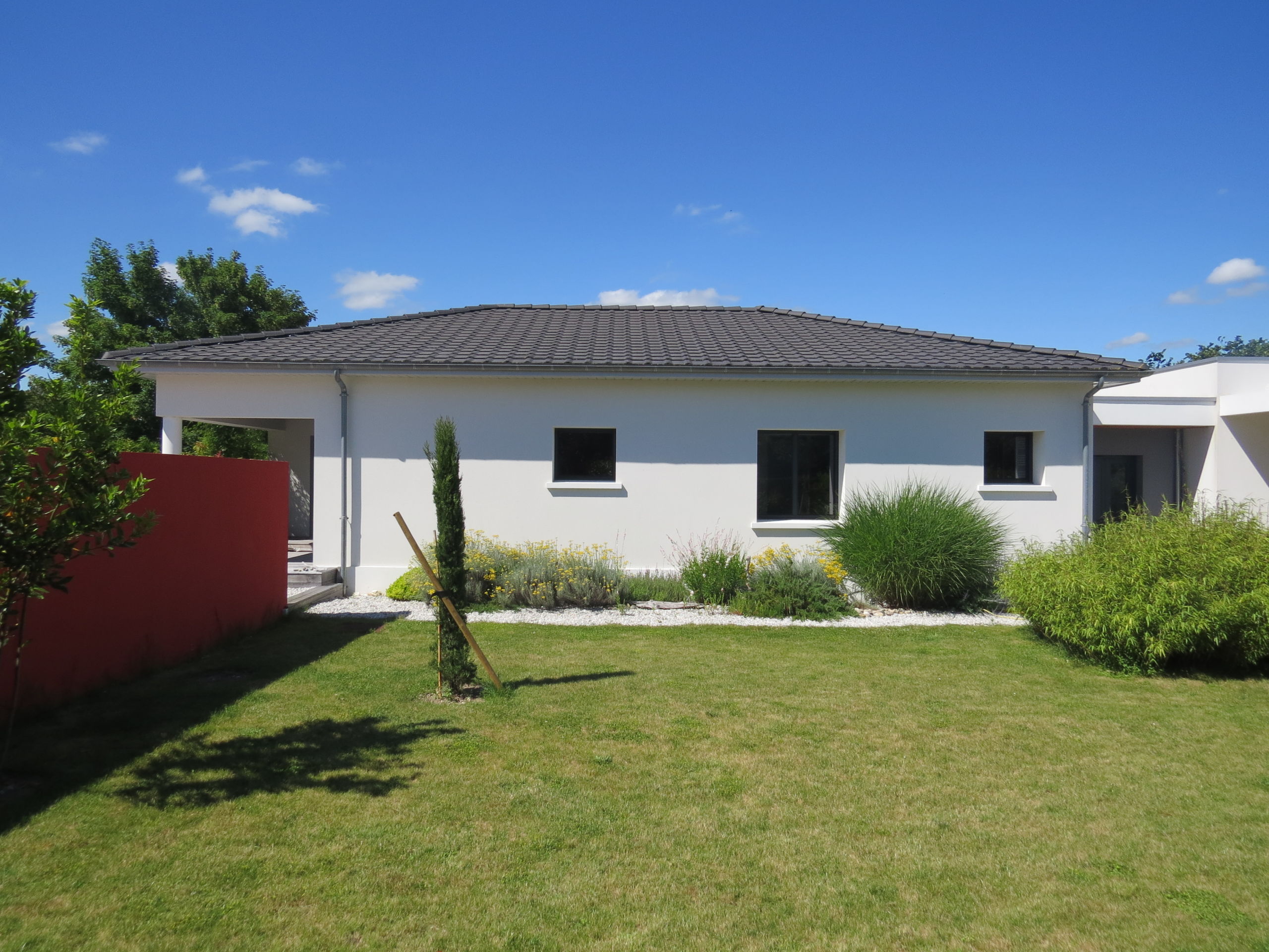 MAISON CONTEMPORAINE & BUREAU LES GONDS
