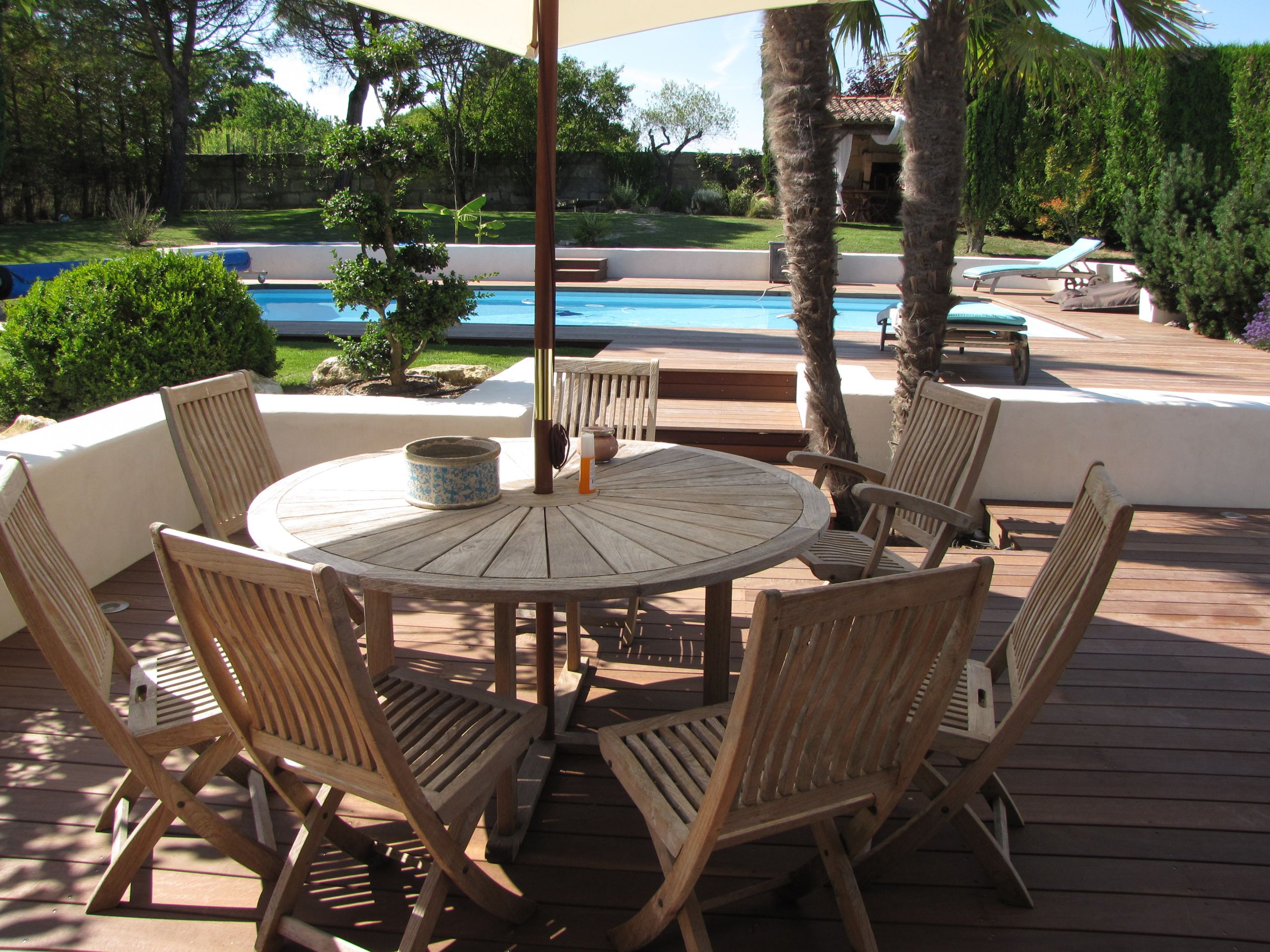 RÉNOVATION CONTEMPORAINE D’UNE MAISON CHARENTAISE À SAINTES
