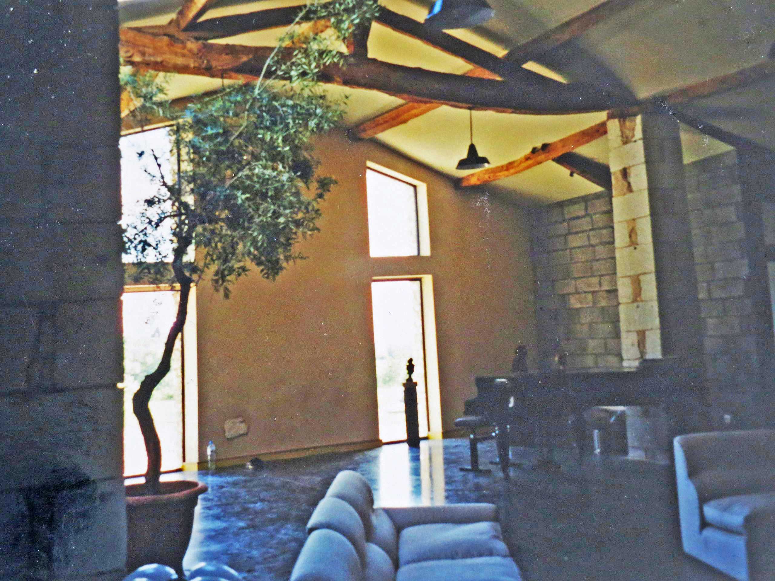 RÉNOVATION D’UNE GRANGE EN LOFT À ST THOMAS DE CONAC