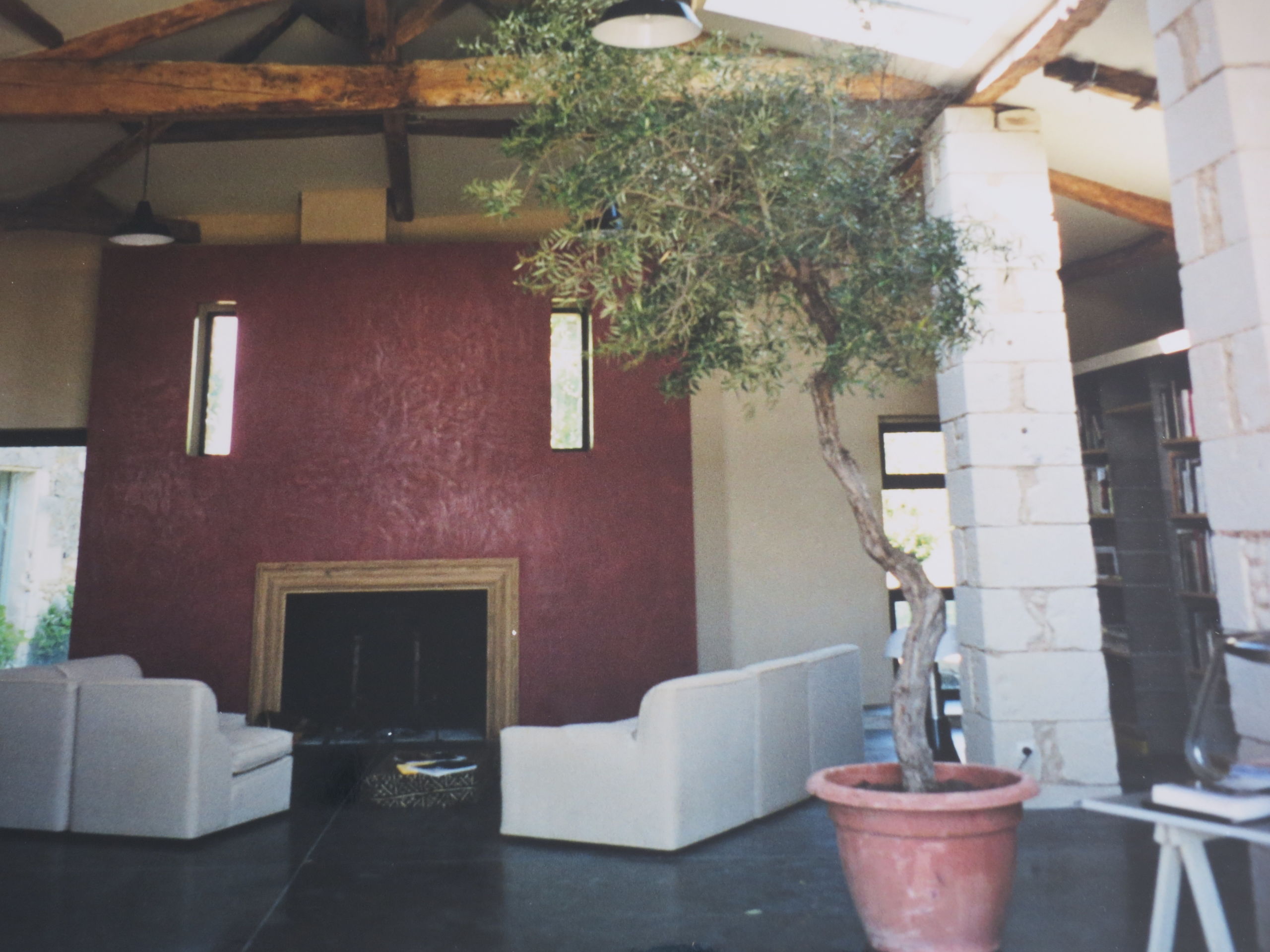 RÉNOVATION D’UNE GRANGE EN LOFT À ST THOMAS DE CONAC