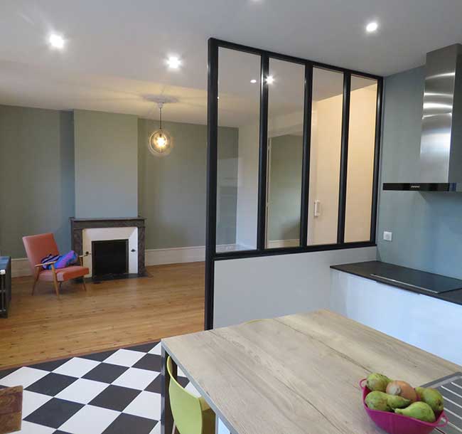 RÉNOVATION D’UNE MAISON DE VILLE À SAINTES