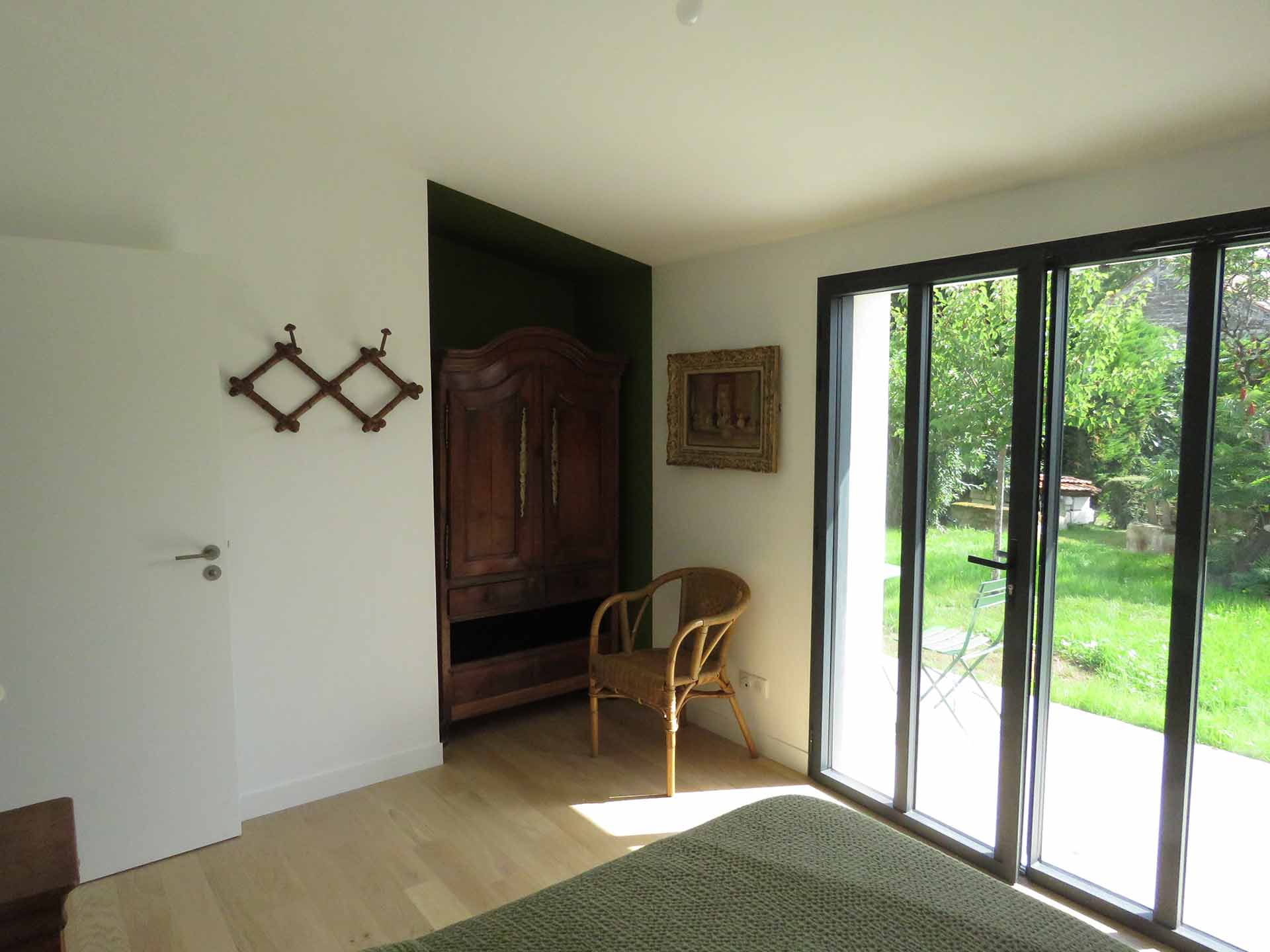 Démolition et reconstruction d’une annexe – Atelier et ses espaces à Saintes